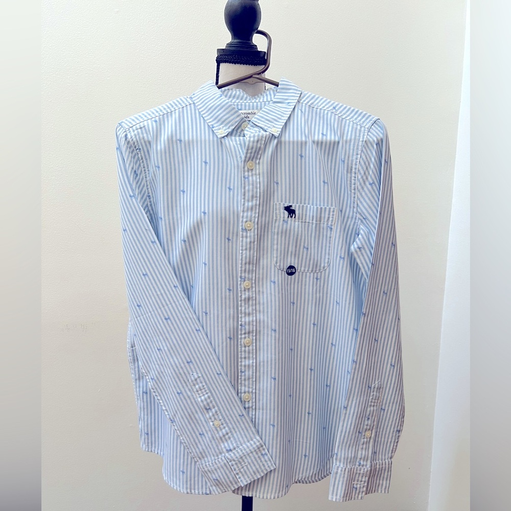 Abercrombie Boys’ Blue Striped Button Down Long Sleeve Shirt, NWT, size 15/16